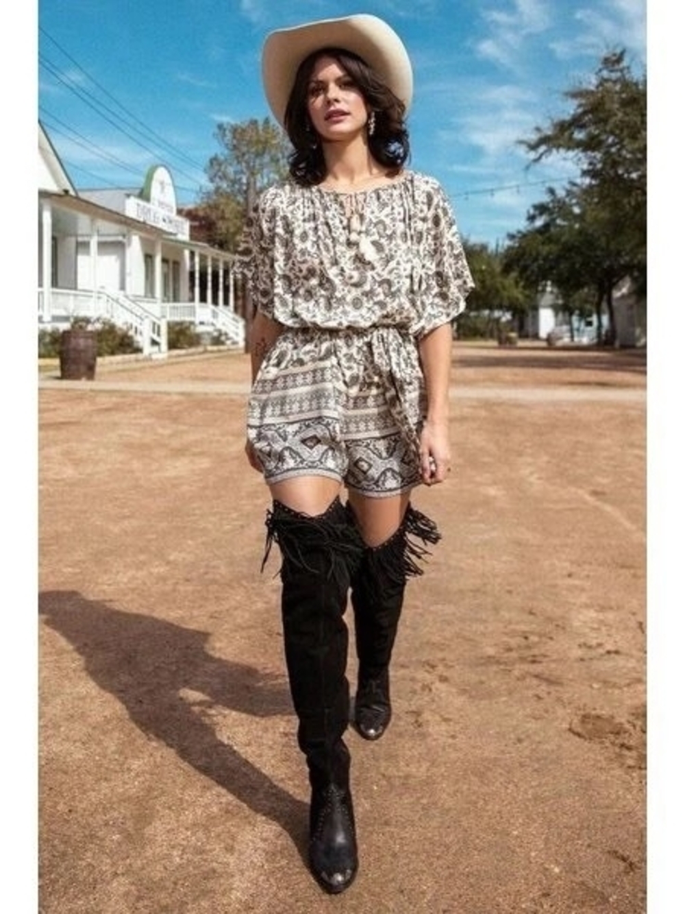 Spell & Gypsy Collective Journey Romper Sz Small